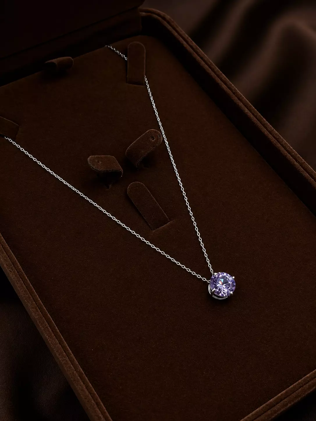 COLAR PONTO DE LUZ LUXO LAVANDA CL6