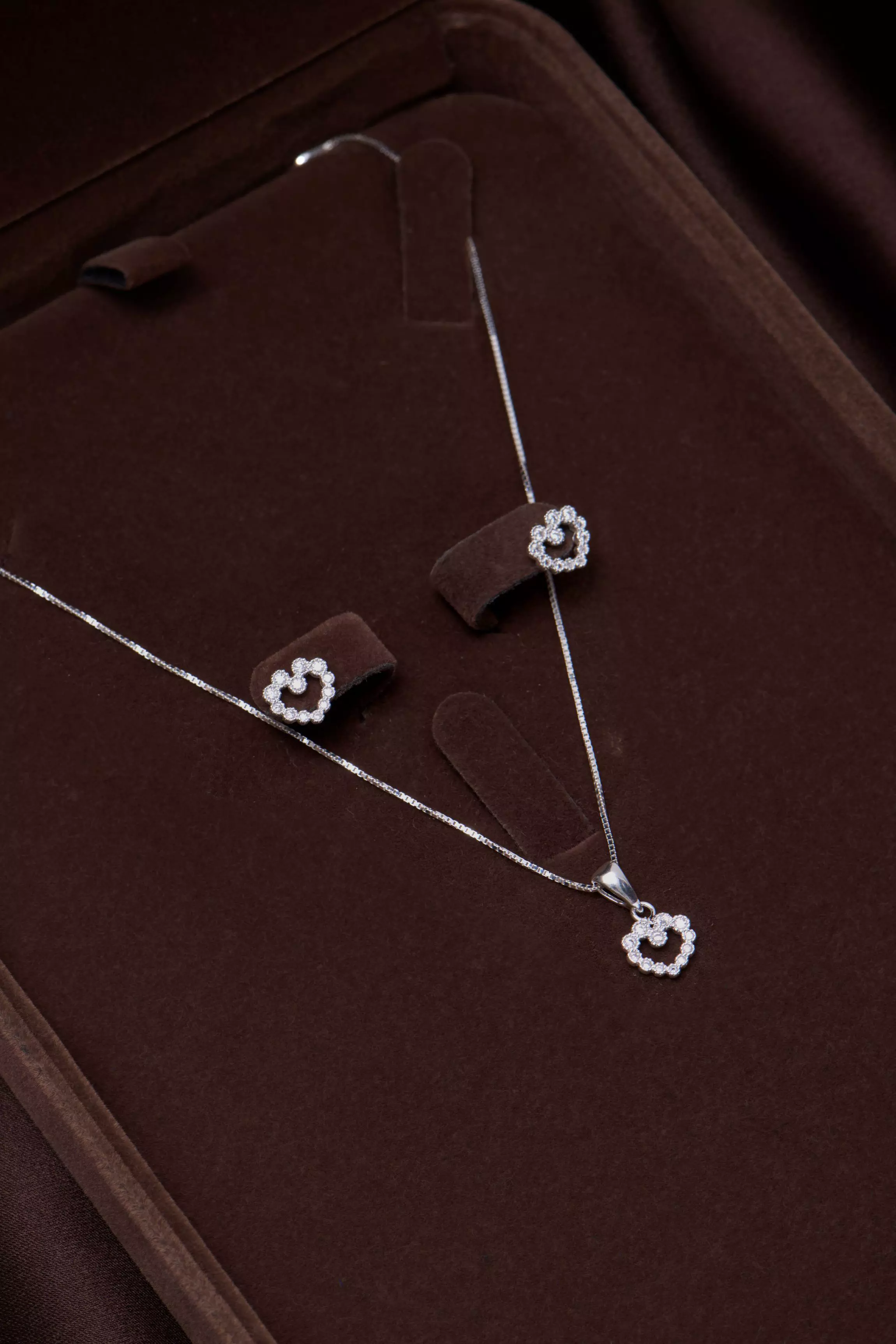 CONJUNTO CORAÇÃO BOLINHAS