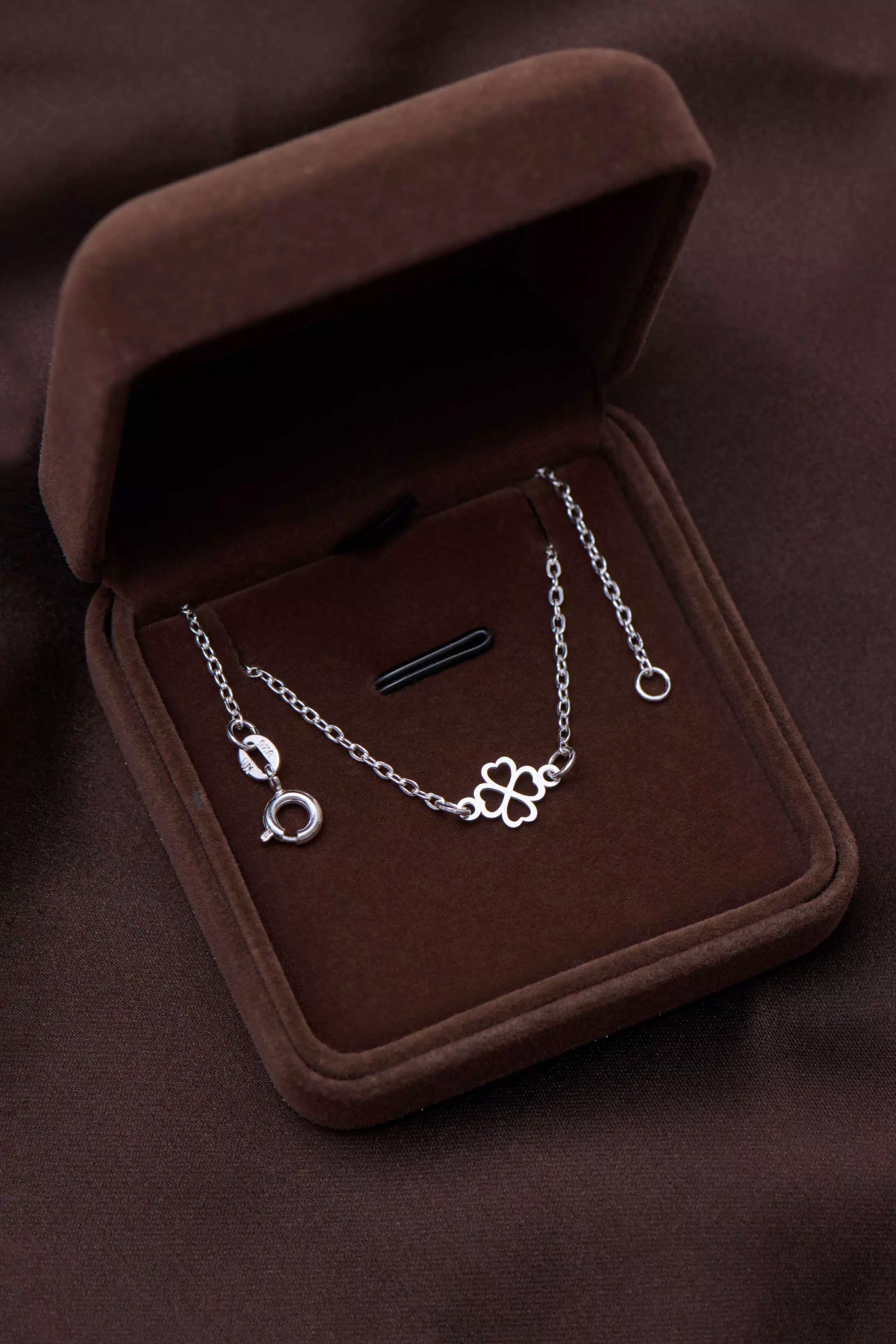 PULSEIRA TREVO VAZADO PL11
